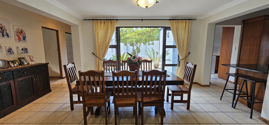 3 Bedroom Property for Sale in Swellendam Western Cape